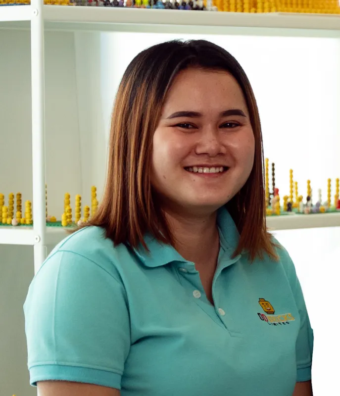 Kung Head of Packing Operations